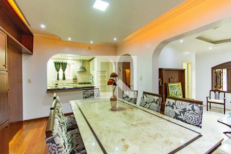 Sala de jantar de casa à venda com 3 quartos, 378m² em Igara, Canoas