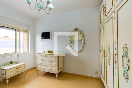 Casa para alugar com 378m², 3 quartos e 6 vagas Casa para alugar com 378m², 3 quartos e 6 vagasQuarto 2