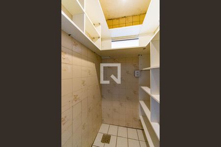 Casa para alugar com 378m², 3 quartos e 6 vagas Casa para alugar com 378m², 3 quartos e 6 vagasDespensa