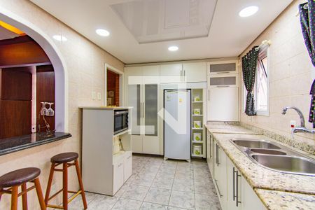 Casa para alugar com 378m², 3 quartos e 6 vagas Casa para alugar com 378m², 3 quartos e 6 vagasCozinha