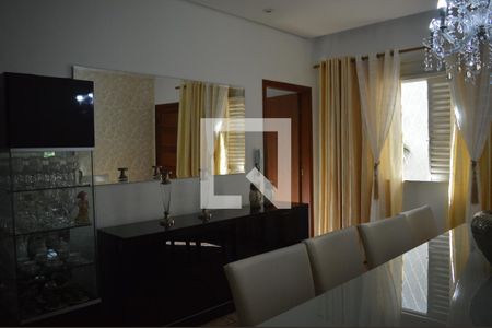 Casa à venda com 360m², 3 quartos e 4 vagasSala de Jantar