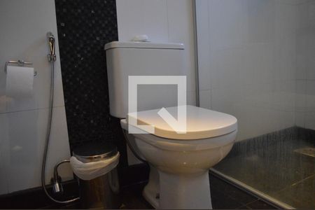 Casa à venda com 360m², 3 quartos e 4 vagasBanheiro Social