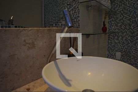 Casa à venda com 360m², 3 quartos e 4 vagasBanheiro - torneira