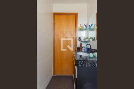 Apartamento à venda com 90m², 3 quartos e 1 vaga Apartamento à venda com 90m², 3 quartos e 1 vagaBanheiro Social