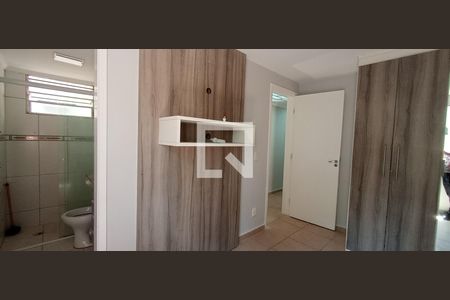 Quarto  de apartamento para alugar com 3 quartos, 53m² em Parque Sao Vicente, Mauá
