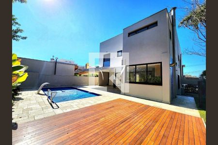 Casa de condomínio à venda com 450m², 4 quartos e 3 vagas