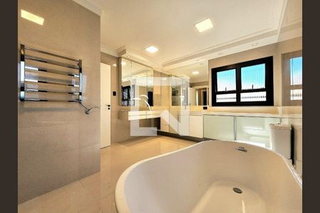 Casa de condomínio à venda com 450m², 4 quartos e 3 vagas