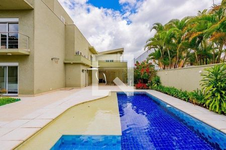 Casa de condomínio à venda com 463m², 3 quartos e 4 vagas