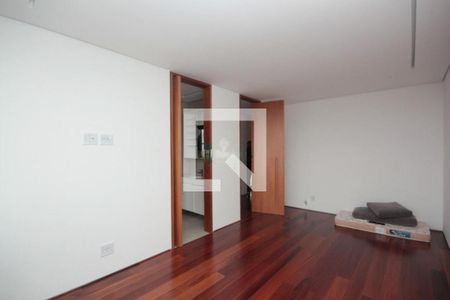 Casa à venda com 4 quartos, 522m² em Vila Alpina, Nova Lima