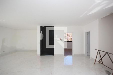 Casa à venda com 3 quartos, 456m² em Alphaville, Nova Lima