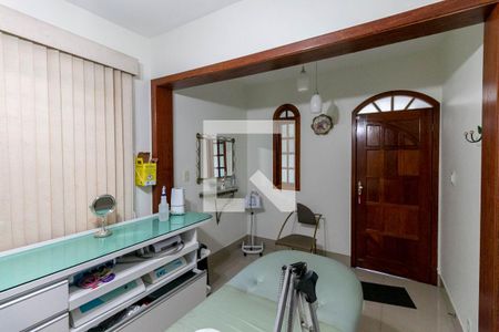 Sala 2 de casa à venda com 3 quartos, 188m² em Conjunto Celso Machado, Belo Horizonte