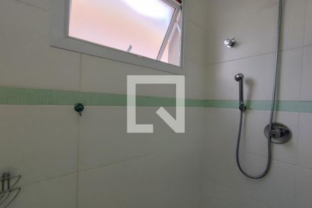 Casa de condomínio para alugar com 237m², 4 quartos e 4 vagasBanheiro Suíte 2