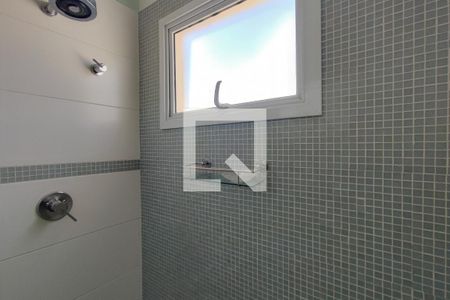 Casa de condomínio para alugar com 237m², 4 quartos e 4 vagasBanheiro Suíte