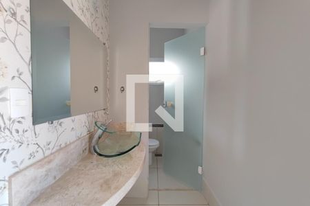 Casa de condomínio para alugar com 237m², 4 quartos e 4 vagasLavabo