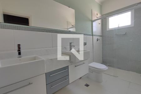 Casa de condomínio para alugar com 237m², 4 quartos e 4 vagasBanheiro Suíte