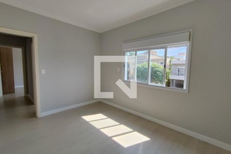 Casa de condomínio para alugar com 237m², 4 quartos e 4 vagasQuarto 4