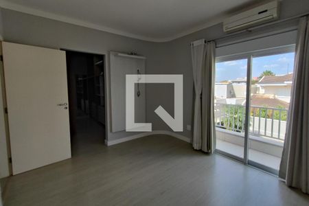 Casa de condomínio para alugar com 237m², 4 quartos e 4 vagasQuarto Suíte