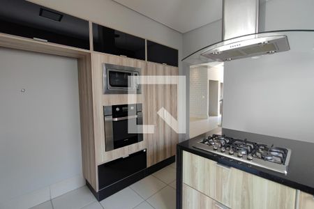 Casa de condomínio para alugar com 237m², 4 quartos e 4 vagasCozinha