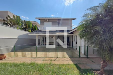 Casa de condomínio para alugar com 237m², 4 quartos e 4 vagasJardim - Quintal