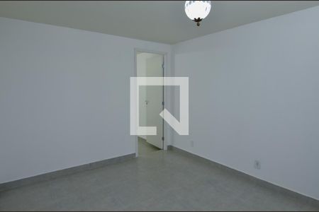 Sala de apartamento para alugar com 1 quarto, 30m² em Vargem Grande, Rio de Janeiro