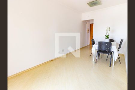 Sala de apartamento para alugar com 2 quartos, 48m² em Vila Bertioga, São Paulo