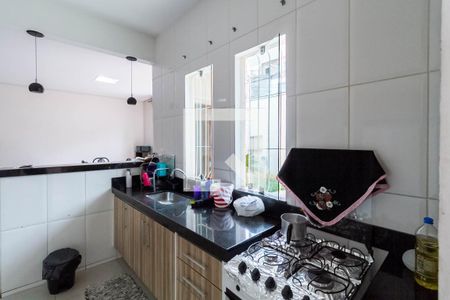 Cozinha de casa à venda com 3 quartos, 110m² em Jaqueline, Belo Horizonte
