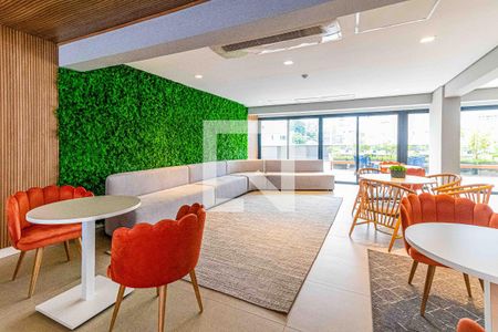Apartamento à venda com 32m², 1 quarto e sem vaga Apartamento à venda com 32m², 1 quarto e sem vagaÁrea comum - Salão de festas