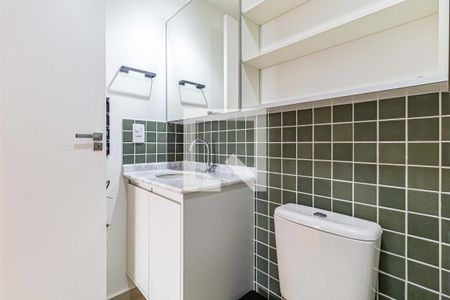 Banheiro de apartamento para alugar com 1 quarto, 32m² em Butantã, São Paulo
