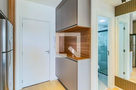 Cozinha de apartamento para alugar com 1 quarto, 32m² em Butantã, São Paulo