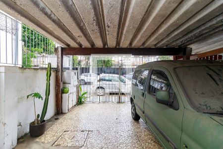 Casa à venda com 250m², 2 quartos e 2 vagasGaragem