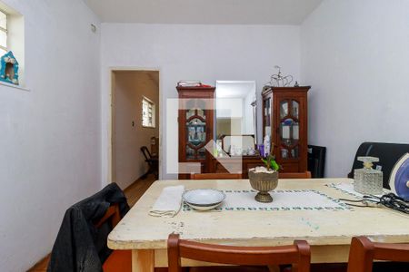 Casa à venda com 250m², 2 quartos e 2 vagasCopa