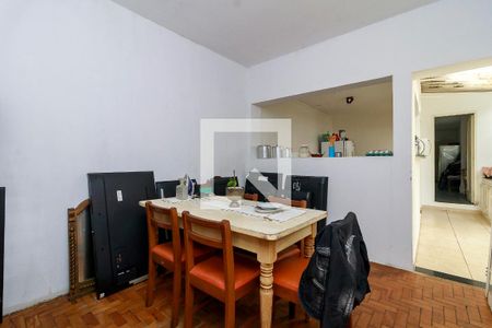 Casa à venda com 250m², 2 quartos e 2 vagasCopa