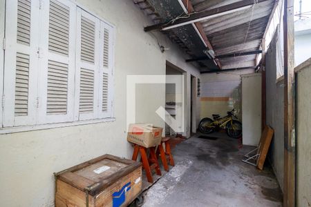 Casa à venda com 250m², 2 quartos e 2 vagasÁrea de Serviço