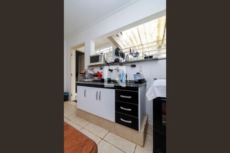 Casa à venda com 250m², 2 quartos e 2 vagasCozinha