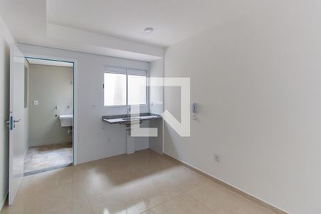 Cozinha de apartamento à venda com 2 quartos, 46m² em Vila Alpina, São Paulo