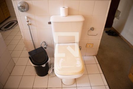 Casa à venda com 340m², 3 quartos e 4 vagasBanheiro do Quarto 1