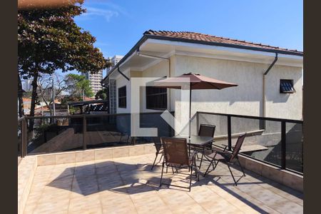 Área superio da garagem de casa à venda com 3 quartos, 180m² em Ipiranga, São Paulo
