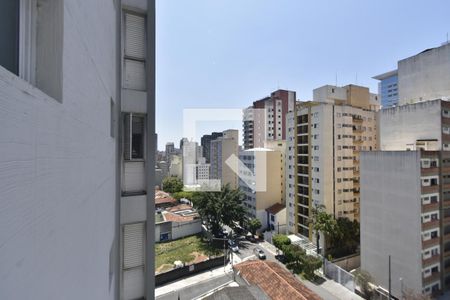 Vista do Quarto de apartamento para alugar com 1 quarto, 32m² em Bela Vista, São Paulo