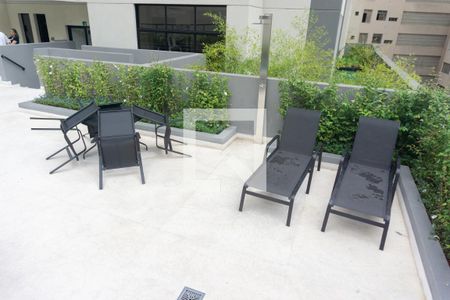 Apartamento para alugar com 35m², 1 quarto e sem vagaÁrea comum - Piscina