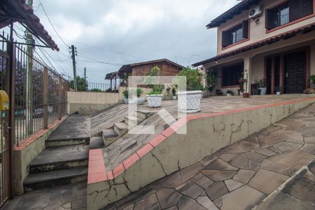 Casa à venda com 238m², 4 quartos e 2 vagasFachada