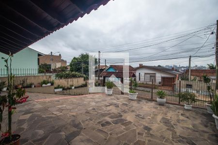Casa à venda com 238m², 4 quartos e 2 vagasFachada