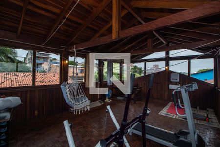 Casa à venda com 238m², 4 quartos e 2 vagasTerraço