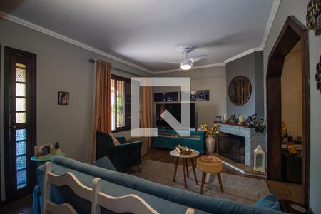 Sala de casa para alugar com 4 quartos, 234m² em Partenon, Porto Alegre