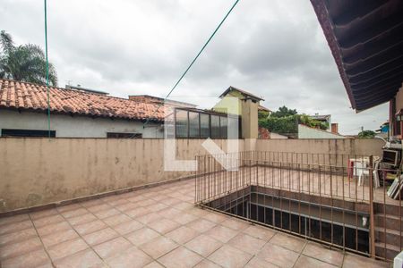 Casa à venda com 238m², 4 quartos e 2 vagasquintal