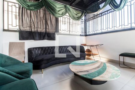 Apartamento à venda com 200m², 3 quartos e 2 vagas Apartamento à venda com 200m², 3 quartos e 2 vagasVaranda gourmet