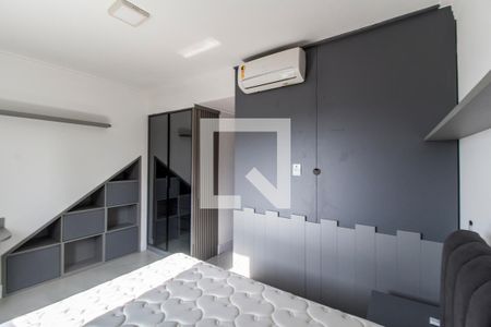 Apartamento à venda com 200m², 3 quartos e 2 vagas Apartamento à venda com 200m², 3 quartos e 2 vagasSuíte 1