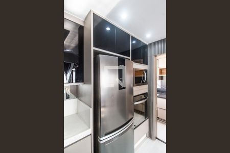 Apartamento à venda com 200m², 3 quartos e 2 vagas Apartamento à venda com 200m², 3 quartos e 2 vagasCozinha