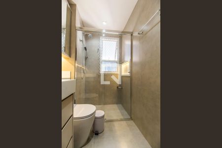 Apartamento à venda com 200m², 3 quartos e 2 vagas Apartamento à venda com 200m², 3 quartos e 2 vagasBanheiro da Suíte 3