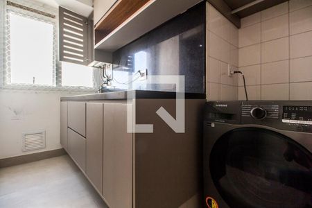 Apartamento à venda com 200m², 3 quartos e 2 vagas Apartamento à venda com 200m², 3 quartos e 2 vagasÁrea de Serviço