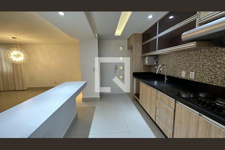 Apartamento para alugar com 100m², 2 quartos e 2 vagasCozinha